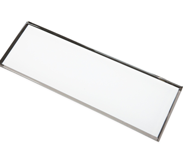 Glass tile 